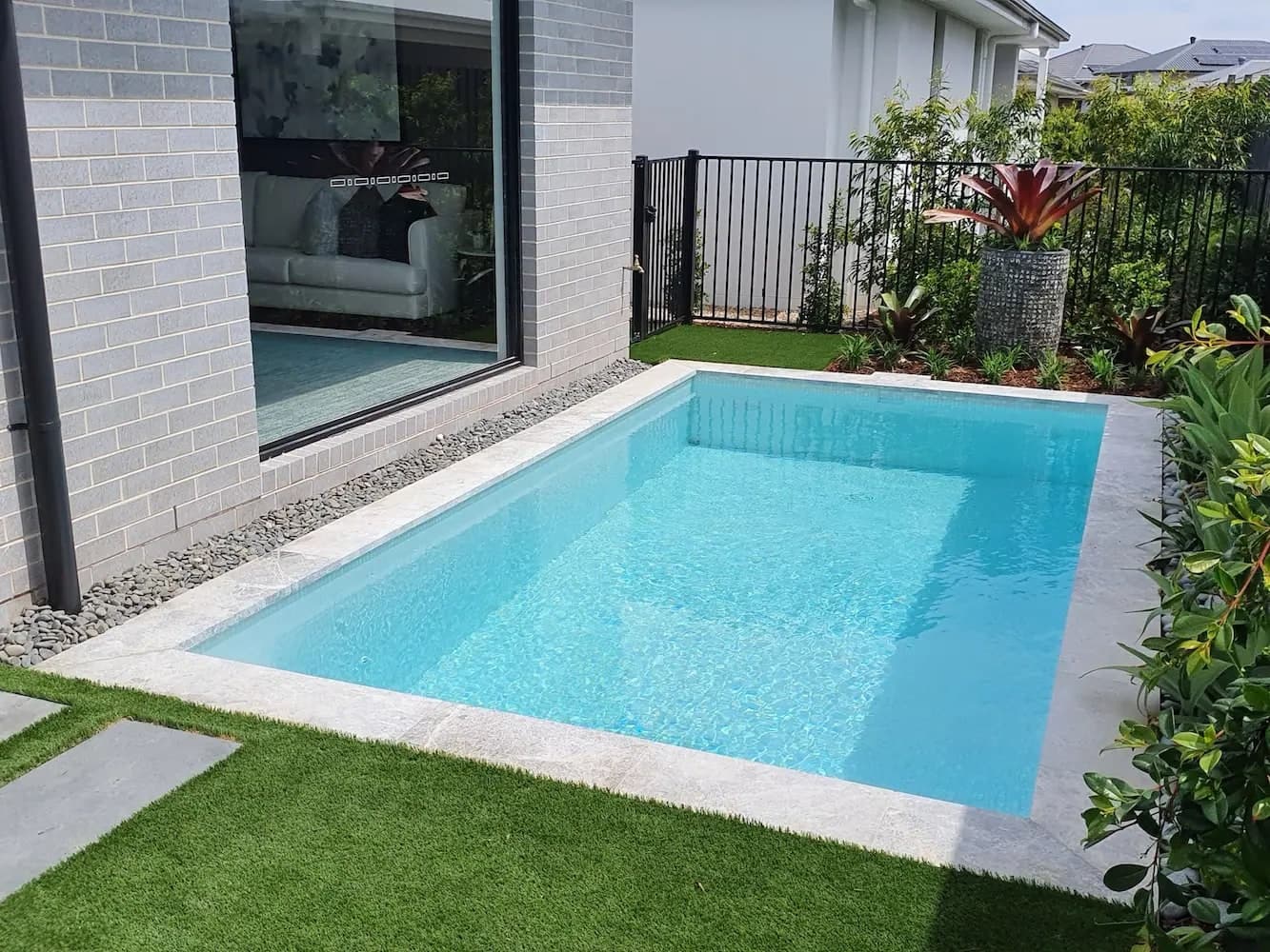 Nook Plunge photo 9