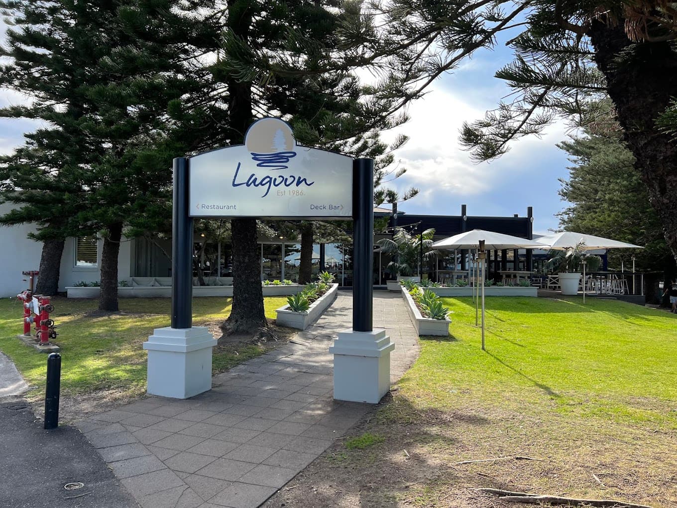 Lagoon Seafood Restaurant